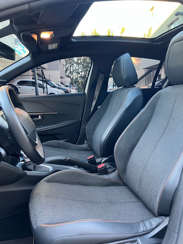 Peugeot 208 1.6 Road Trip Tiptronic