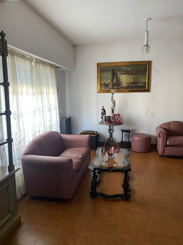 Imagen 2 de 11 de Oportunidad De Venta Casa 3 Ambientes