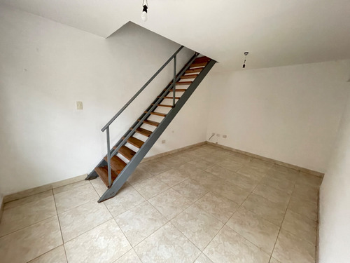 En Alquiler. Duplex 3 Ambientes C/ Cochera - San Miguel