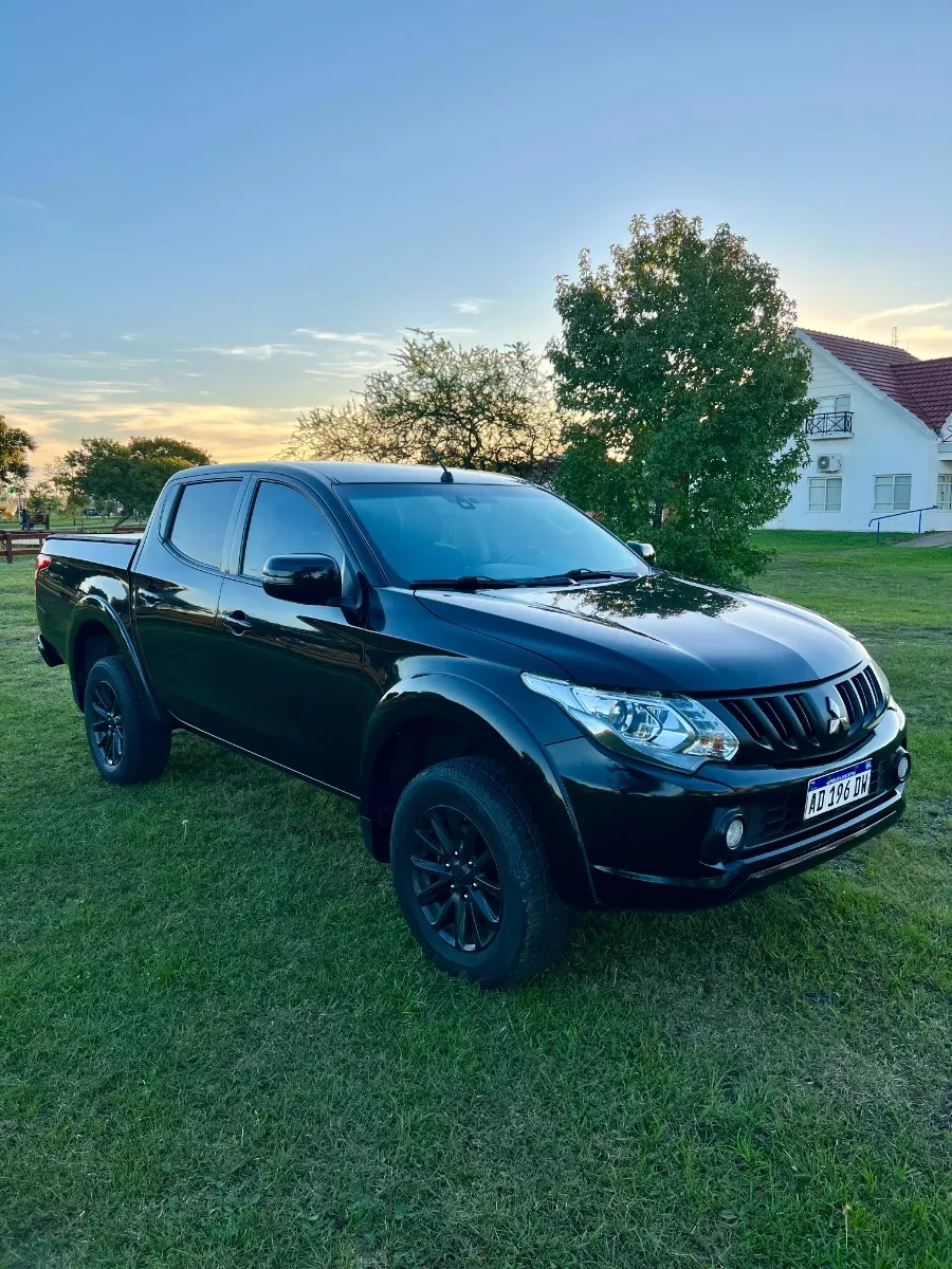 Mitsubishi L200 2.4 Di-d High Power 181cv Cuero