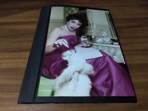 Elizabeth Taylor * Carpeta Recortes Revistas Clippings