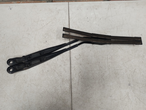 Brazos Limpia Brisas Jeep Gladiator 2021 2022 2023 2024 (Usado)