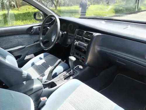 Vendo Automóvil Toyota Corona 1993, Automático, Vidrios Eléc