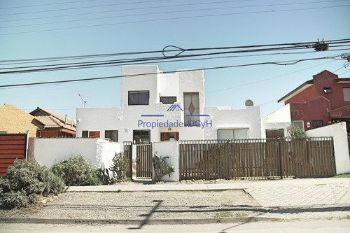 La Serena // Casa Estilo Mediterráneo (80289)