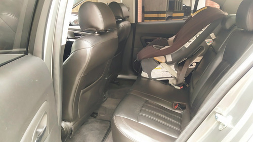 Imagen 10 de 11 de Chevrolet Cruze