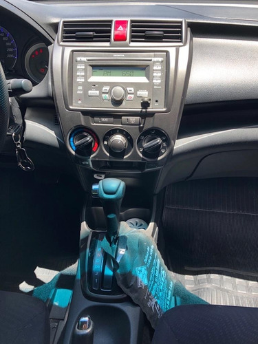 Imagem 13 de 15 de Honda City 1.5 Lx 2014