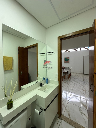 Chácara Com 2 Casas Com Lago Antes Do Centro De Ibiúna - Código 2112 - R$ 640 Mil