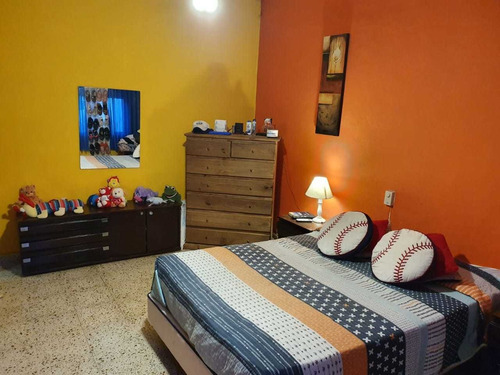 Imagen 12 de 14 de Casa Para 2 Familias En Venta En Banfield Oeste