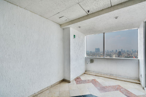 Oficina En Venta En Torre Wtc, Piso 21 De 83 M2.
