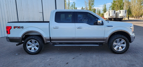Imagen 3 de 11 de Ford F-150 2020 5.0l V8 Lariat Luxury