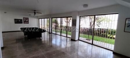 Imagen 12 de 21 de Casa En Venta 22-20489 En Cumbres De Curumo Wp 04120104330