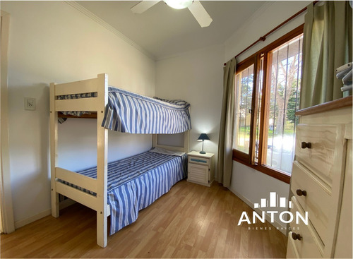 Imagen 10 de 14 de Ph 3 Amb. Venta En Villa Gesell C/ Gas Natural Y Parque