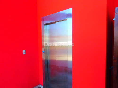 Imagen 7 de 27 de Oficina En Venta O Permuta Ubicado En Moreno, Moreno