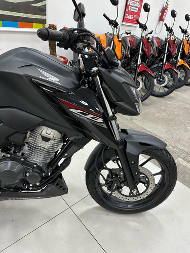 Honda Cb 300 F Twister Cbs 2025 / 83 Km