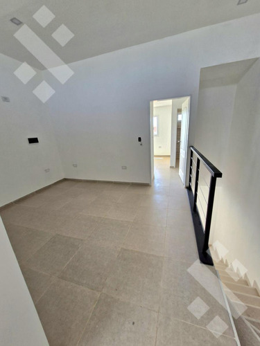 Duplex 2 Dormitorios En Venta