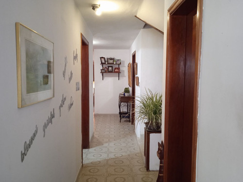 Yonny Silva Rentahouse Carabobo Vende Excelente Casa En Las Clavellinas Valencia Rcys 23-31050