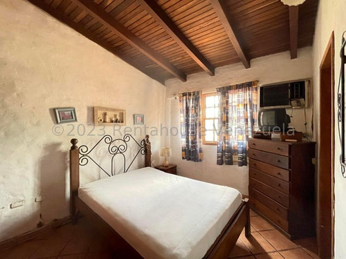 Townhouse En Chichiriviche, Ciudad Flamingo, Codg Mas 24-8226