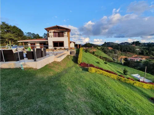 Venta Finca San Vicente, Vereda San Antonio, Airbnb