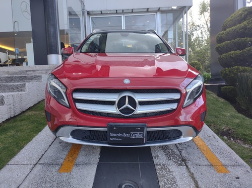 Imagen 2 de 11 de Mercedes-benz Clase Gla 200 Sport 2014 Techo