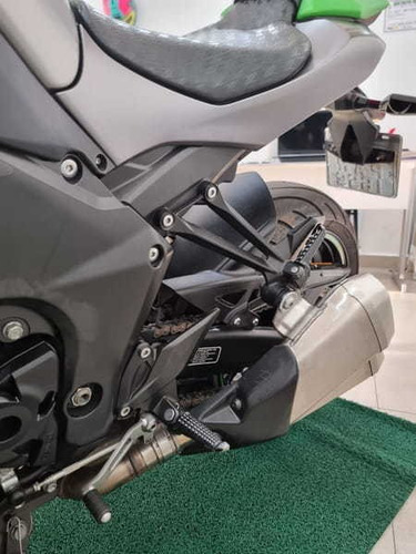 Imagem 8 de 13 de Kawasaki Z1000 Abs