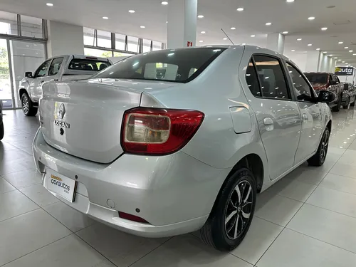 Renault Logan 1.6 Privilege