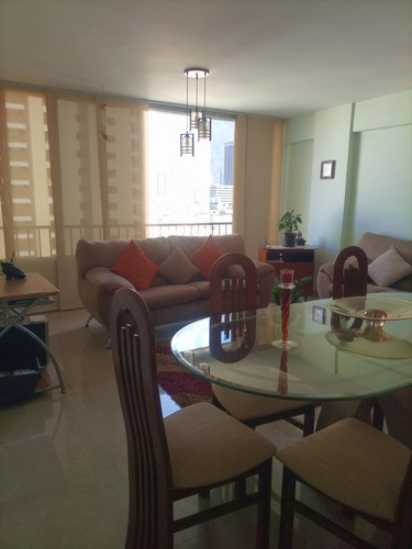 Se Vende Apartamento 86mts2 2h/2b/1pe Chacao