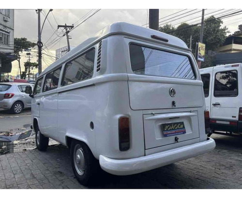 Volkswagen Kombi 1.4 MI STD ESCOLAR 8V FLEX 3P MANUAL