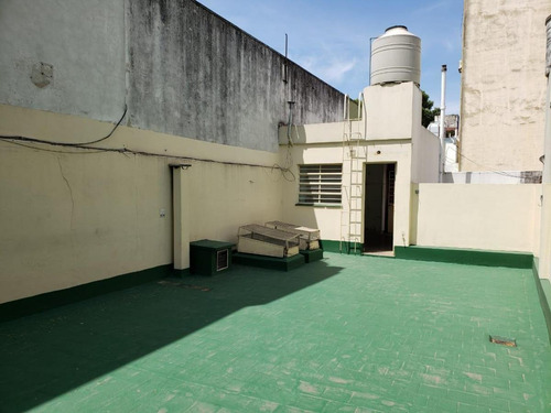 Leiva 3900.tres Ambientes Con Terraza Y Patio En Chacarita