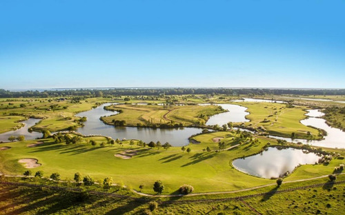 Imagen 4 de 19 de Carmelo Golf