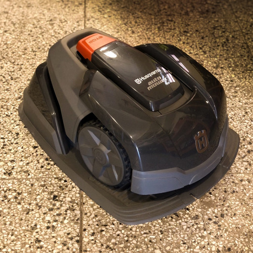 Imagen 2 de 3 de Husqvarna Automower Am105 - Robot Cortacésped