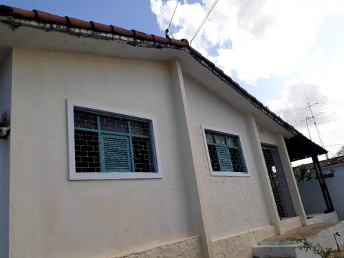 Imagem 7 de 13 de Casa Para Venda - 003737