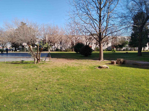 Imagen 16 de 30 de Venta 3 Ambientes, Complejo Con Jardin