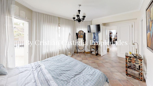Recorrido Virtual Disponible - Casa - 9amb- Venta- La Lucila- Vicente Lopez