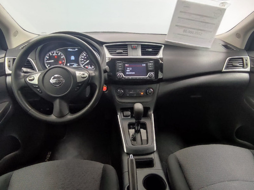 Imagen 12 de 15 de Nissan Sentra 2019