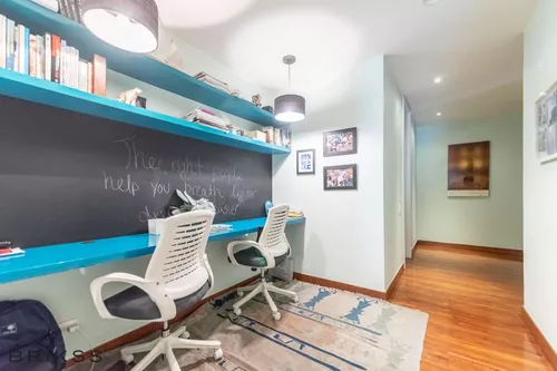 Apartamento En Arriendo/venta En Los Rosales. Cod A982