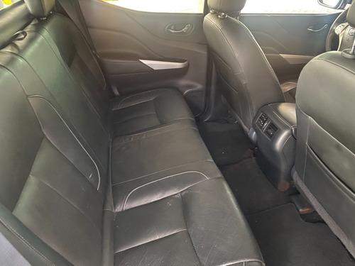 Imagen 13 de 15 de Nissan Np 300 Frontier Le 2019
