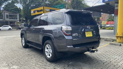Imagen 5 de 19 de Toyota 4runner Sr5 2018