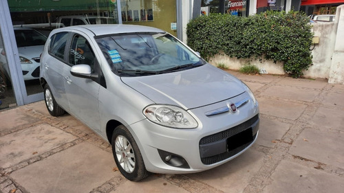 Imagen 8 de 13 de Fiat Palio 1,4 Attractive Año 2016