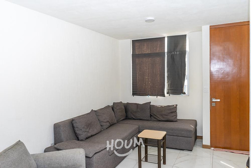Casa En Toluquilla, San Pedro Tlaquepaque Con 2 Recámaras, 81 M², Id: 76452