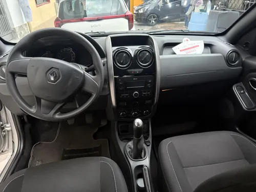 Renault Duster 1.6 Intense
