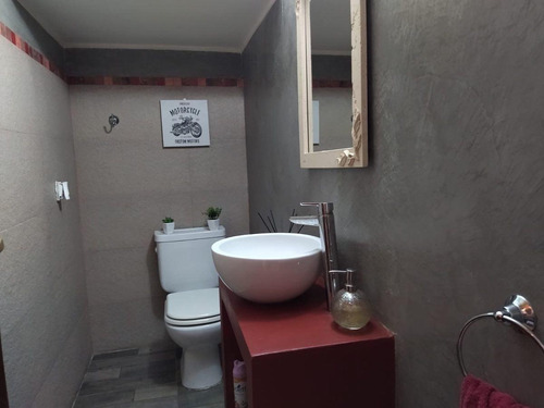 Imagen 9 de 20 de Casa - Barrio Parque Leloir