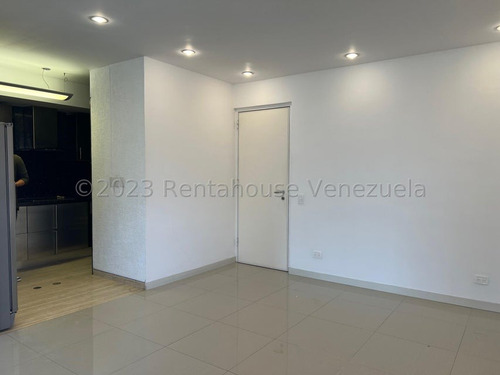 Hermoso Apartamento En Alquiler Campo Alegre Rah Mls24-12877