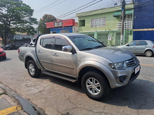 Mitsubishi L200 3.2 Triton Hpe Cab. Dupla 4x4 4p