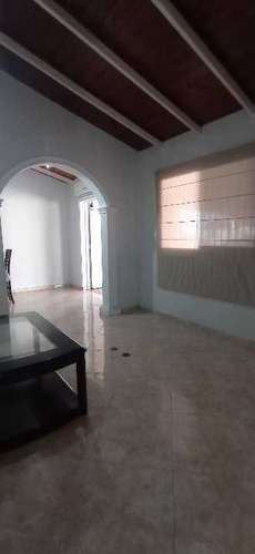 Imagen 13 de 14 de Se Vende Casa Urb Los Samanes- Zona Industrial