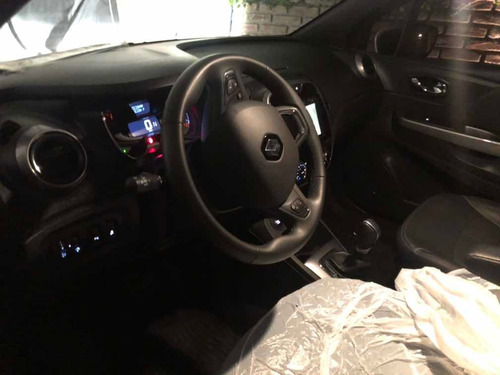 Imagen 3 de 8 de Renault Captur 1.6 Bosse