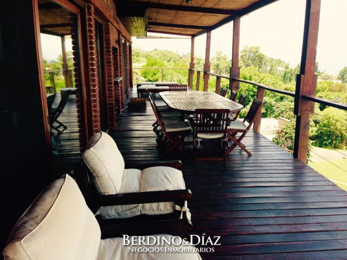 Importante Residencia Con La Mejor Vista De Punta Ballena- Ref: 462