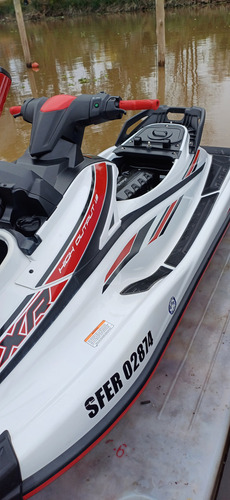 Yamaha Vxr 1800 - 42 Horas