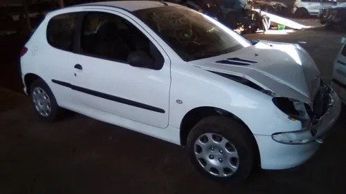 Imagem 15 de 15 de Sucata Peugeot 206 1.0 16v 2004 Para Vendas De Peças