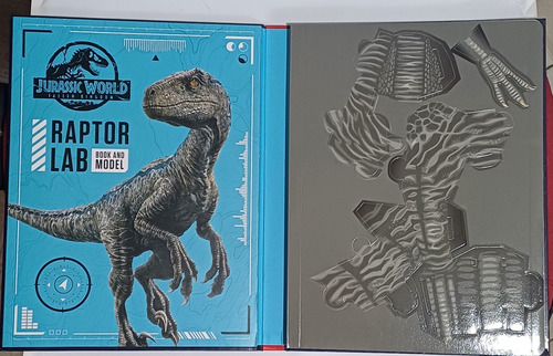 Jurasic World Raptor Lab