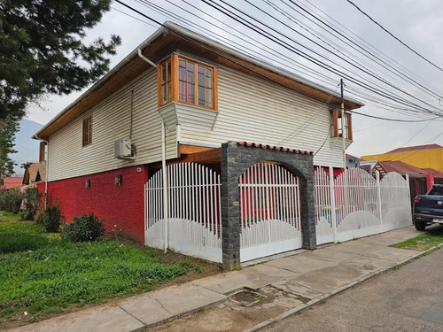 Se Vende Casa  Esquina - La Florida